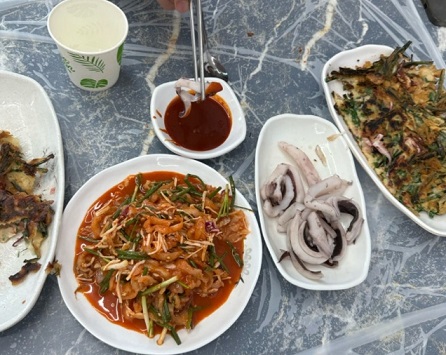 물가자미회무침