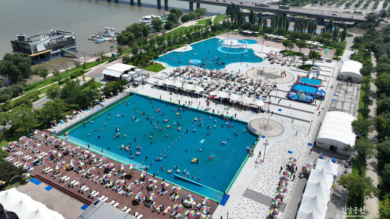 한강 수영장 여의도수영장 사진