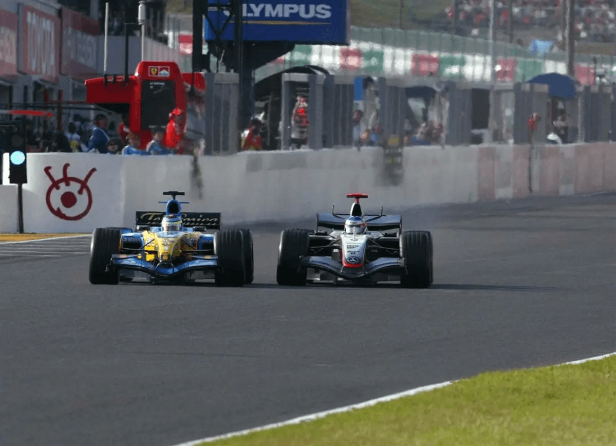 2005 우측 Fisichella, 좌측 Kimi Raikkonen, 일본 GP