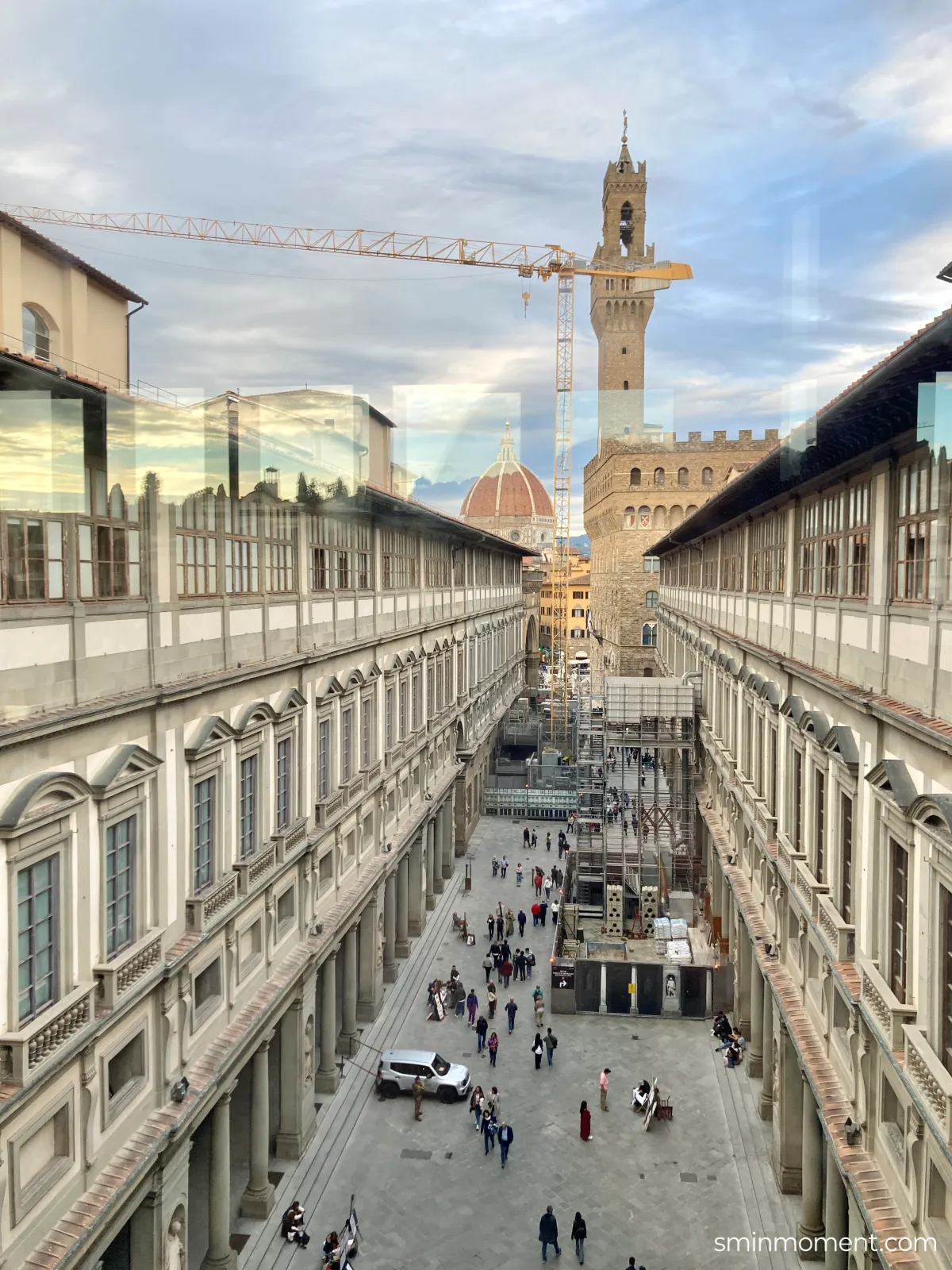 이탈리아-피렌체-우피치미술관-포토존-회랑-베키오궁-두오모-쿠폴라뷰