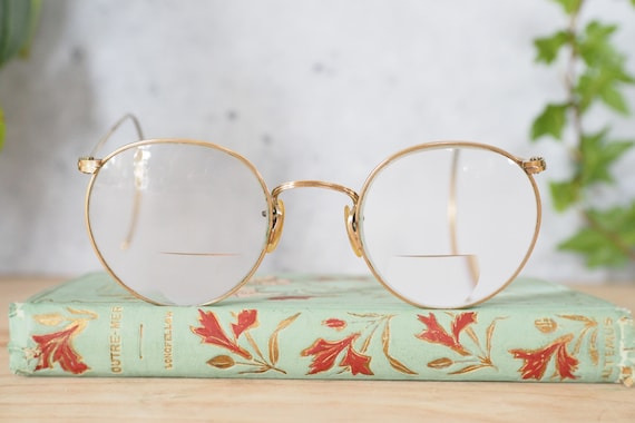 노아벨 메탈 무테 빈티지 안경 구매하러 가기