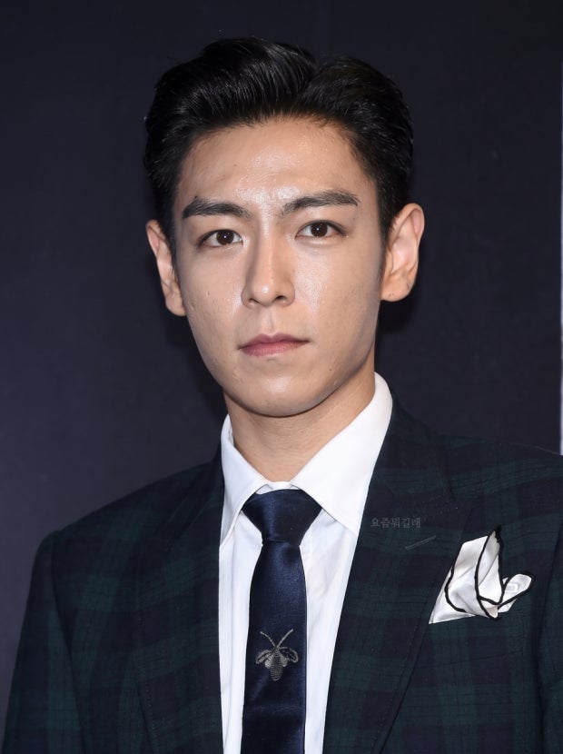 탑 나이
