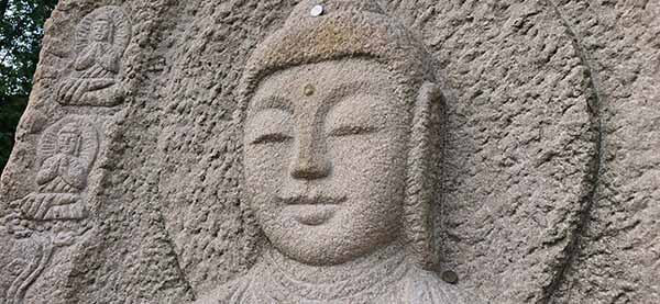 부처님 얼굴 클로즈업