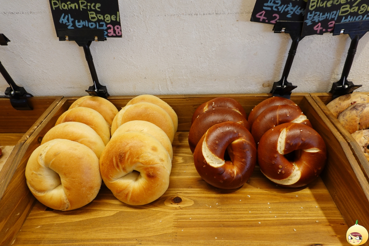 쌀 & 플레첼 베이글