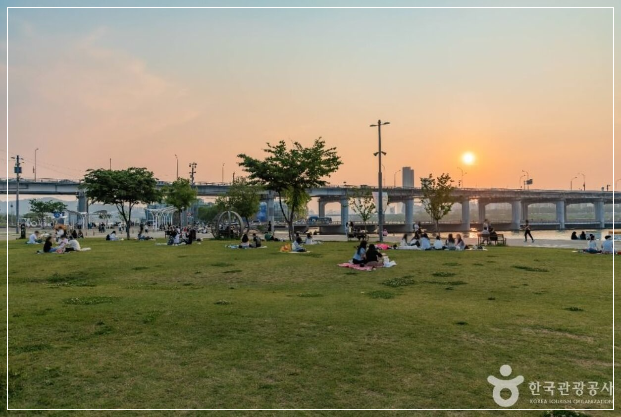 서울 가볼만한곳 베스트10 반포 한강공원(달빛무지개분수)