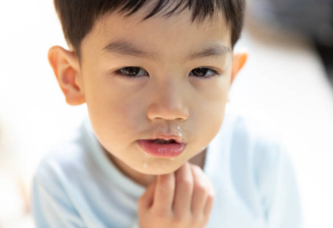 콧물 때문에 감기라고 생각들 수 있지만 폐렴일 수 있어요!