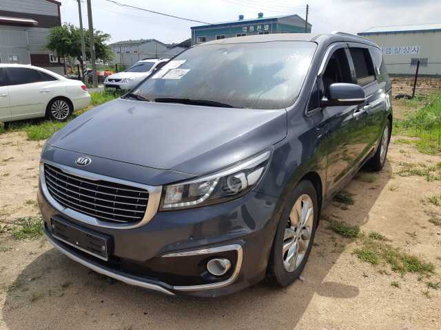 부산 공매 차량 카니발 리무진