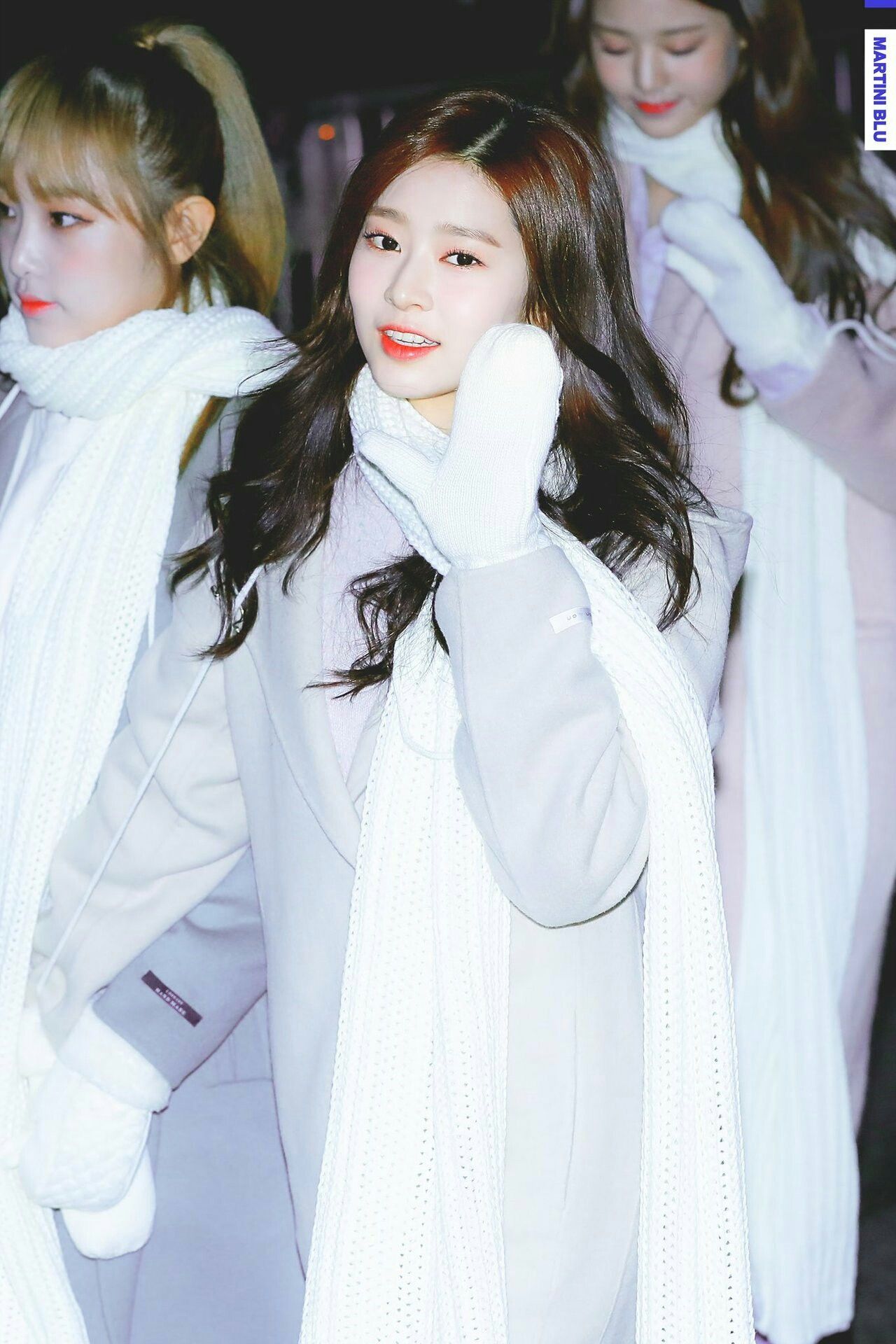 아이즈원 김민주 최애사진