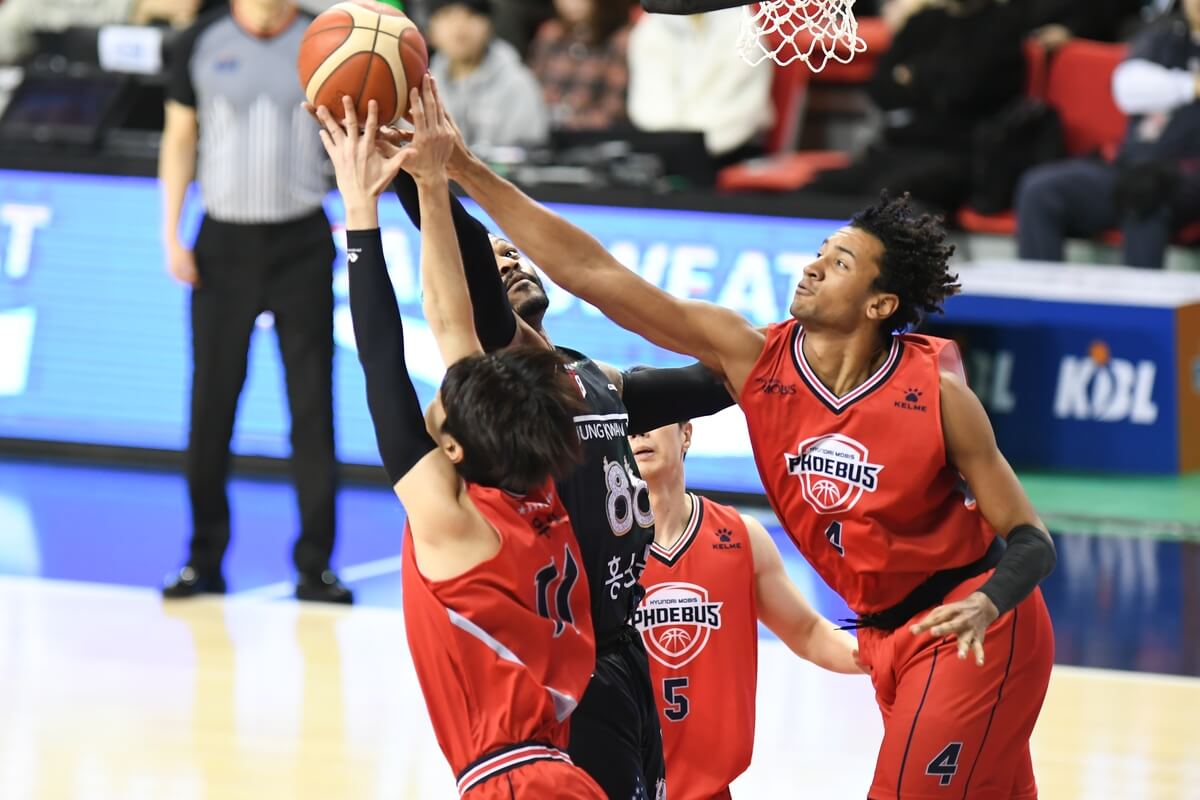 KBL 현대모비스&amp;#44; 정관장 제압! 6강 플레이오프 1차전 승리