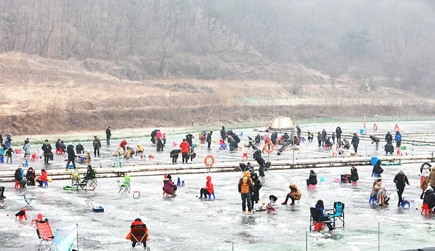 안성 동막골 빙어축제
