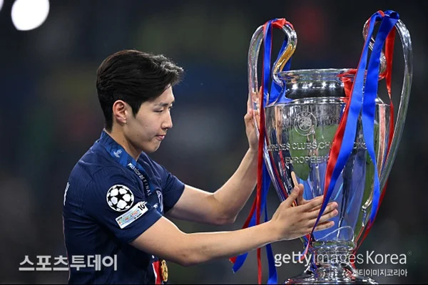 이강인 나폴리 이적