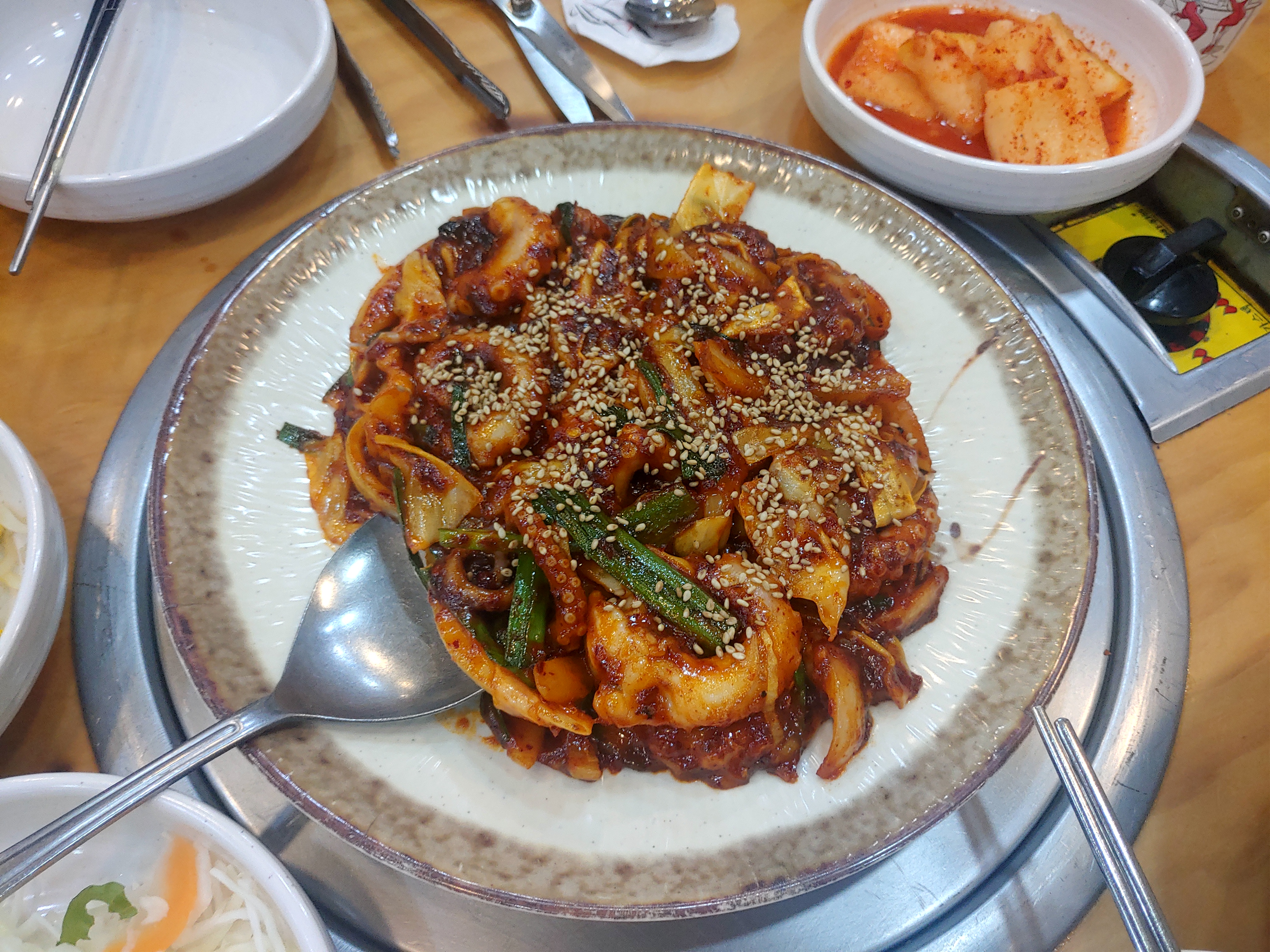 착한낙지에서 낙지볶음덮밥