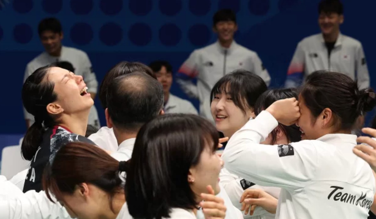 2일 높이뛰기 야구 탁구 배드민턴 일정