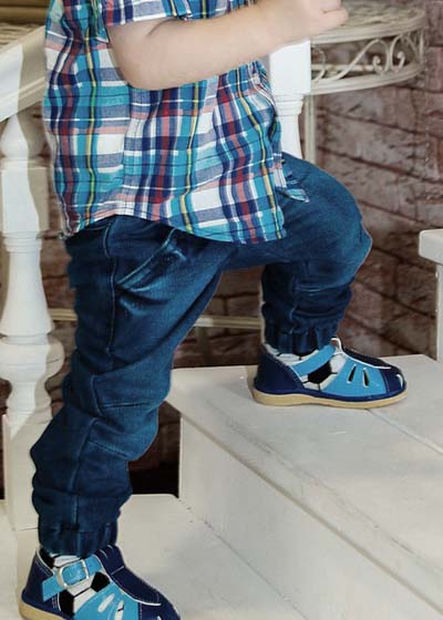 계단오르는-아이