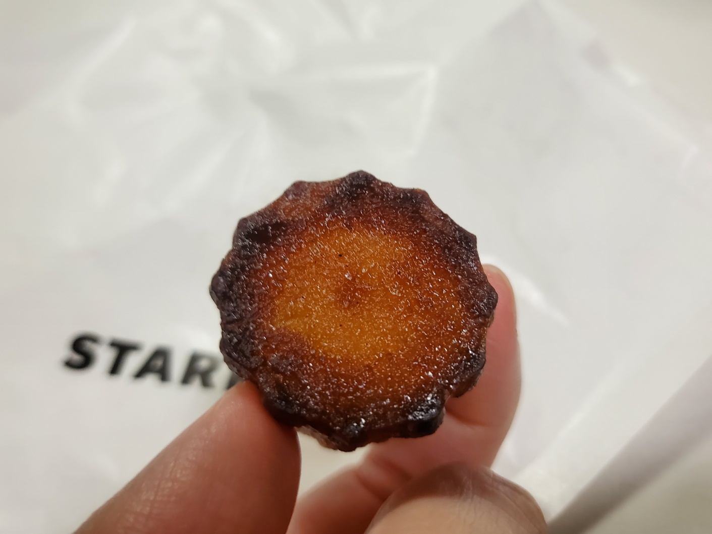 스타벅스 쁘띠 까눌레