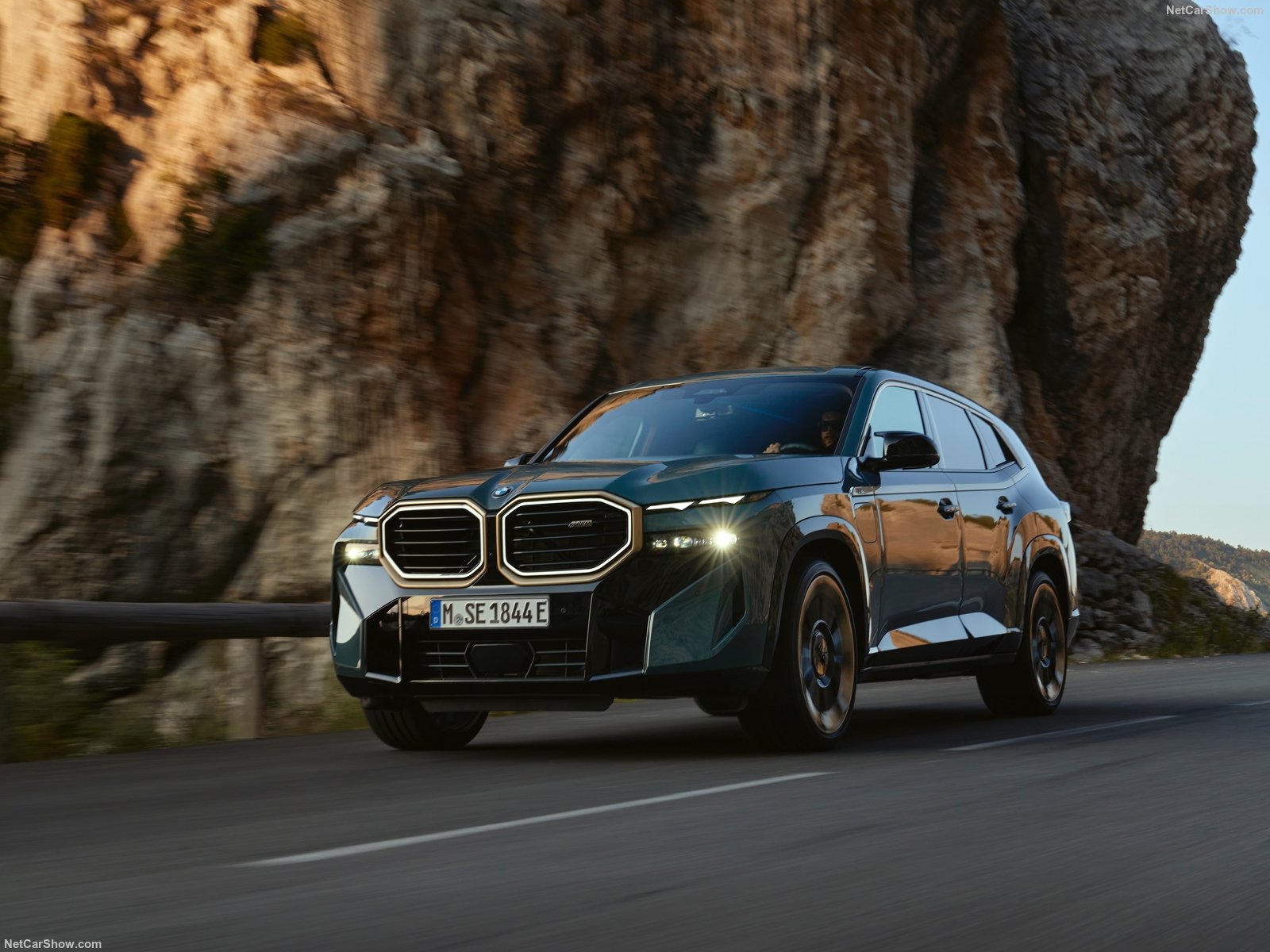 BMW XM