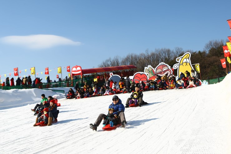 눈썰매장 사진