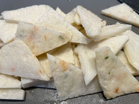 국물 떡볶이 황금레시피 - 어묵은 중약불로 조리하기