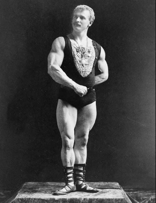 웨이트 트레이너 사진