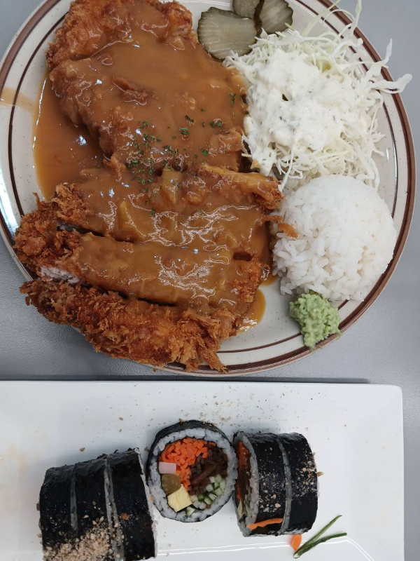 김밥처럼 돈까스와 김밥