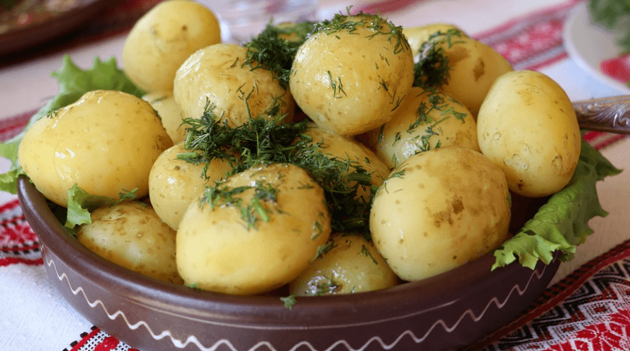 귀에 좋은 음식 감자