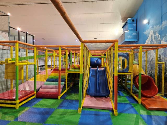 볼베어파크 정글짐