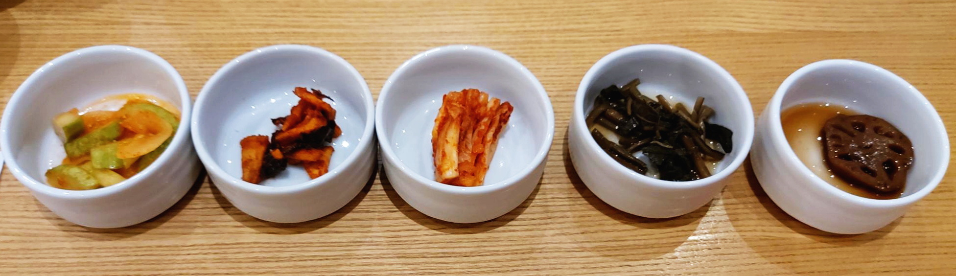 수달래 기본 반찬