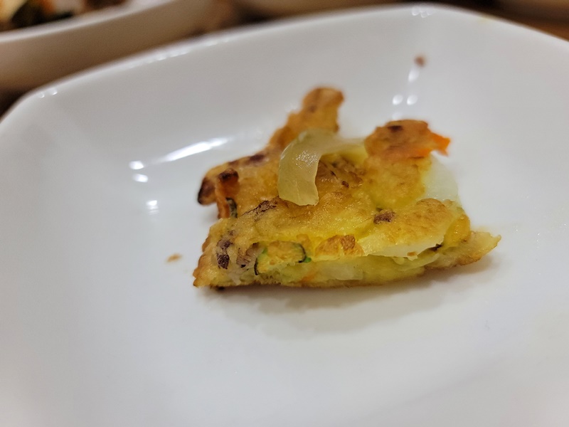 송학낙지회관 - 낙지전 조각