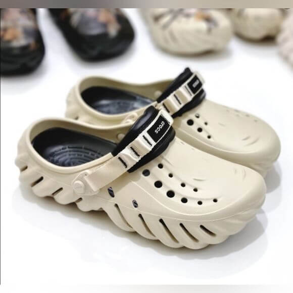 20대 남자 크록스