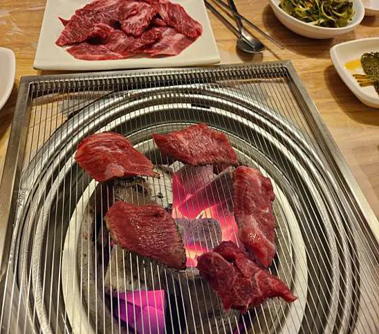 삼정한우실비식당