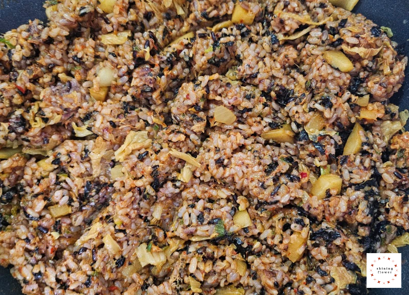 김치볶음밥 완성