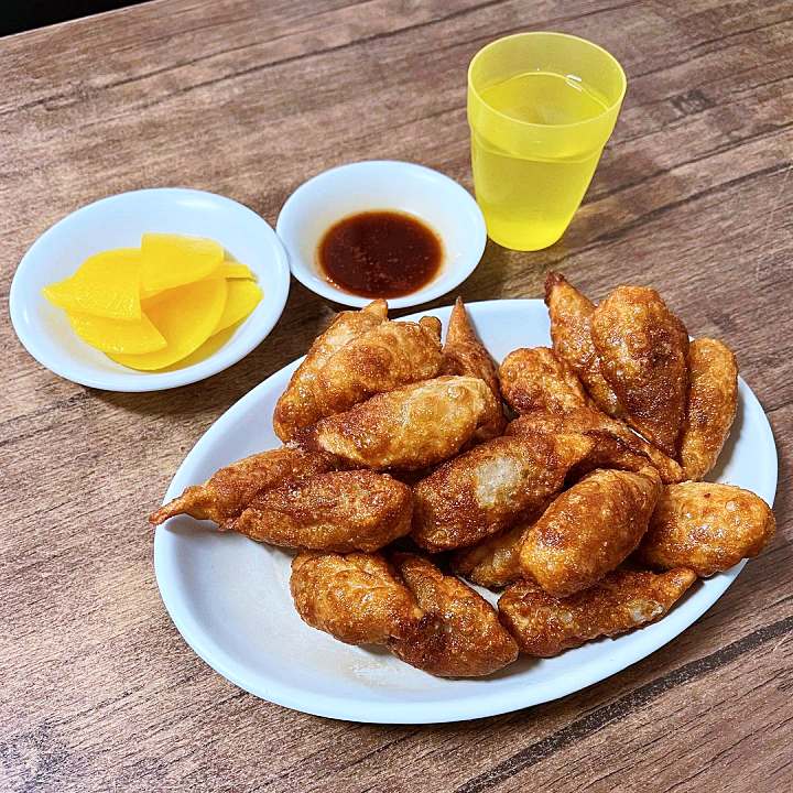 생방송오늘저녁 낭만시장 중앙시장 춘천 튀김만두 야끼만두 떡볶이 쫄면 맛집 추천