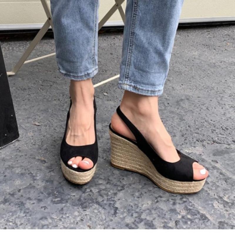 키높이 밀짚 여름 여성 에스파듀 웨지힐 통굽 스트랩샌들