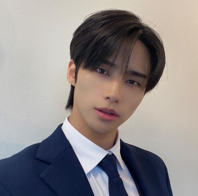 DKZ 경윤 인스타그램