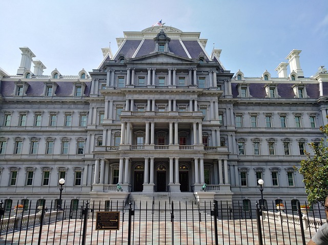 미국 백악관 – 대통령 관저의 역사