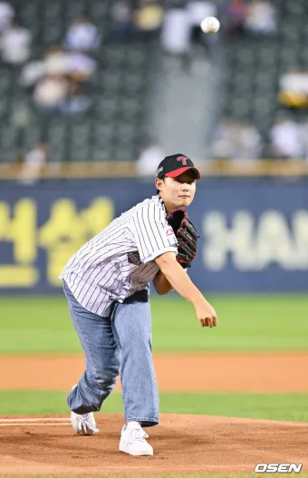 LG 신인 김영우 엘지 김영우 선수 전력 홈런 루키_17