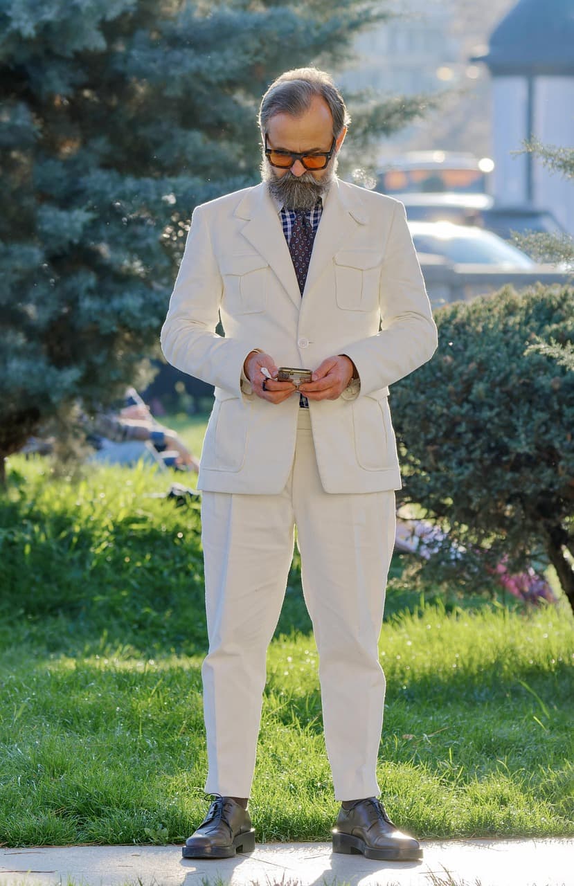 노인을 위한 디지털 UX, 우리가 자주 놓치는 10가지 디테일