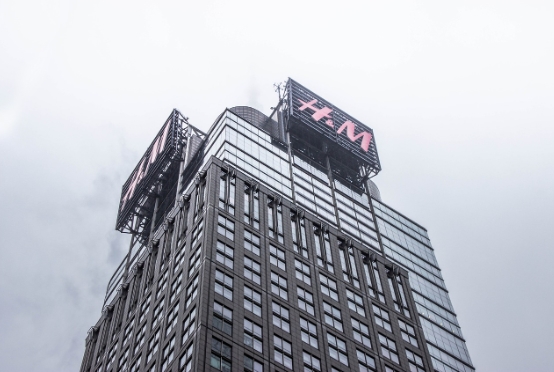 패션공동마케팅한 대표적인 브랜드 H&M