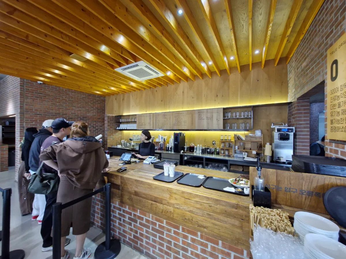 더반올가닉-주문받는-데스크