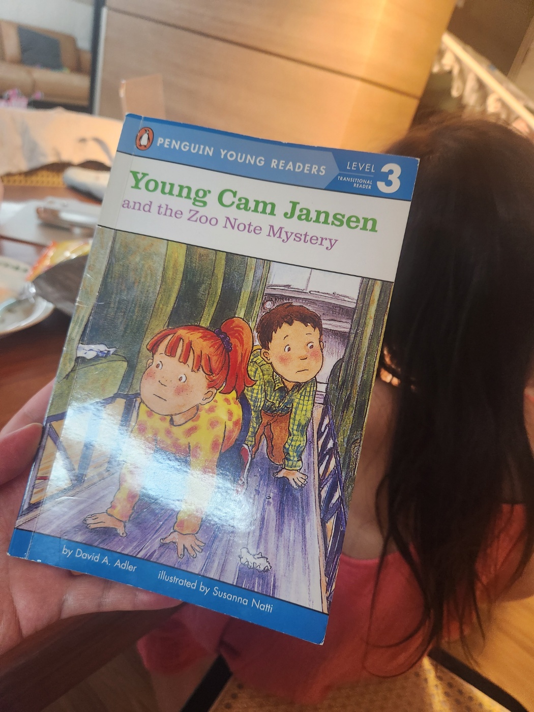 7살 딸이 아빠에게 건넨 Young Cam Jansen and the Zoo Note Mystery 영어책
