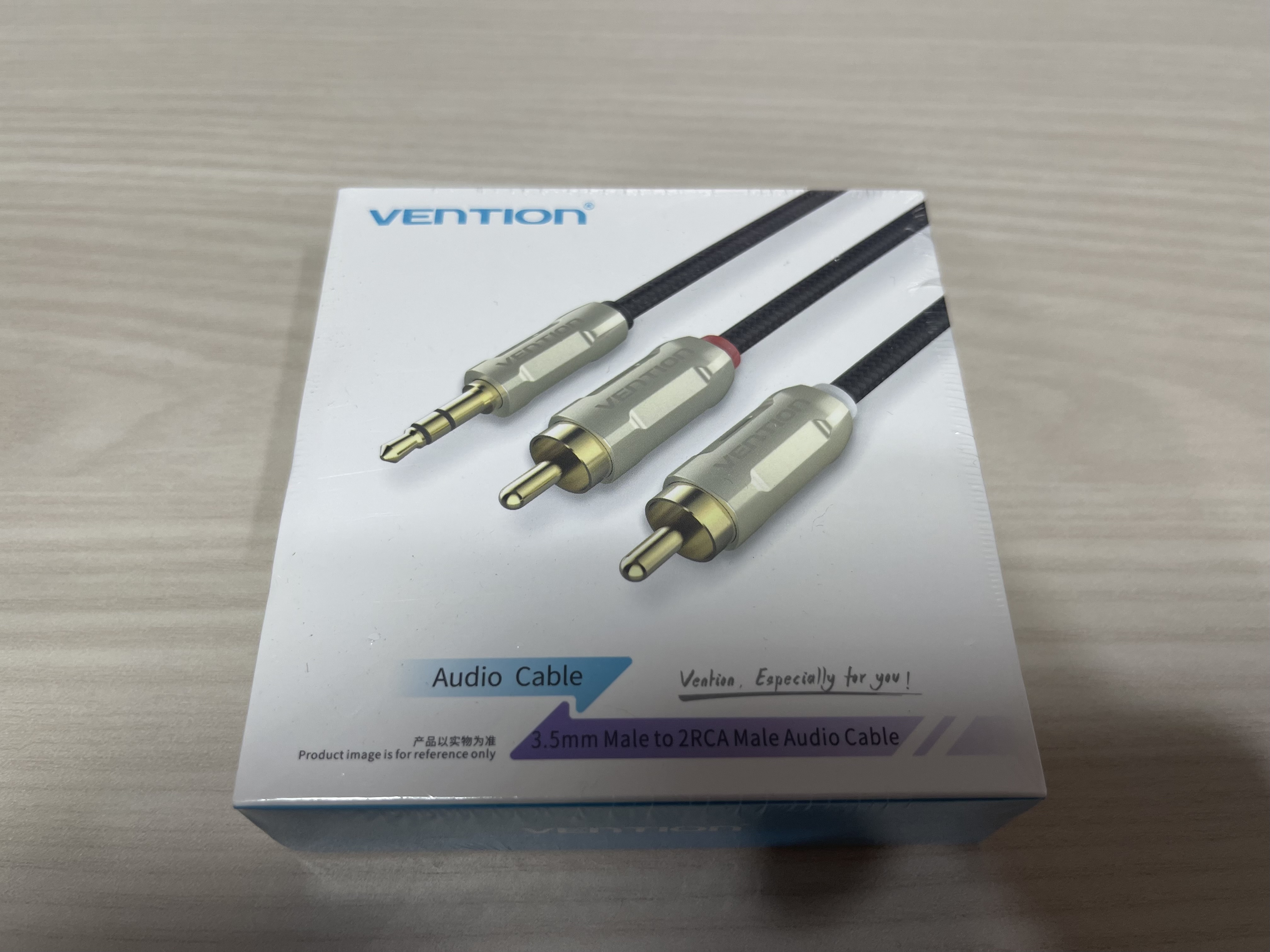 벤션 프리미엄 3.5 스테레오 to 2 RCA 오디오 케이블 은도금 0.5m