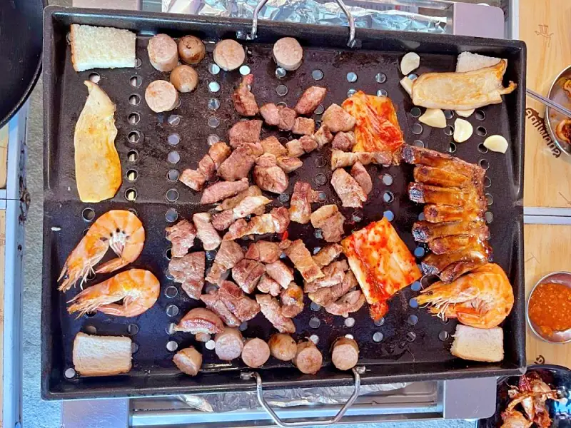 생방송오늘저녁 도봉구 도봉산역 인디언 텐트에서 즐기는 숯불 오겹살 목살 바베큐, 자연산 장어구이 캠핑 래스토랑 맛집 추천