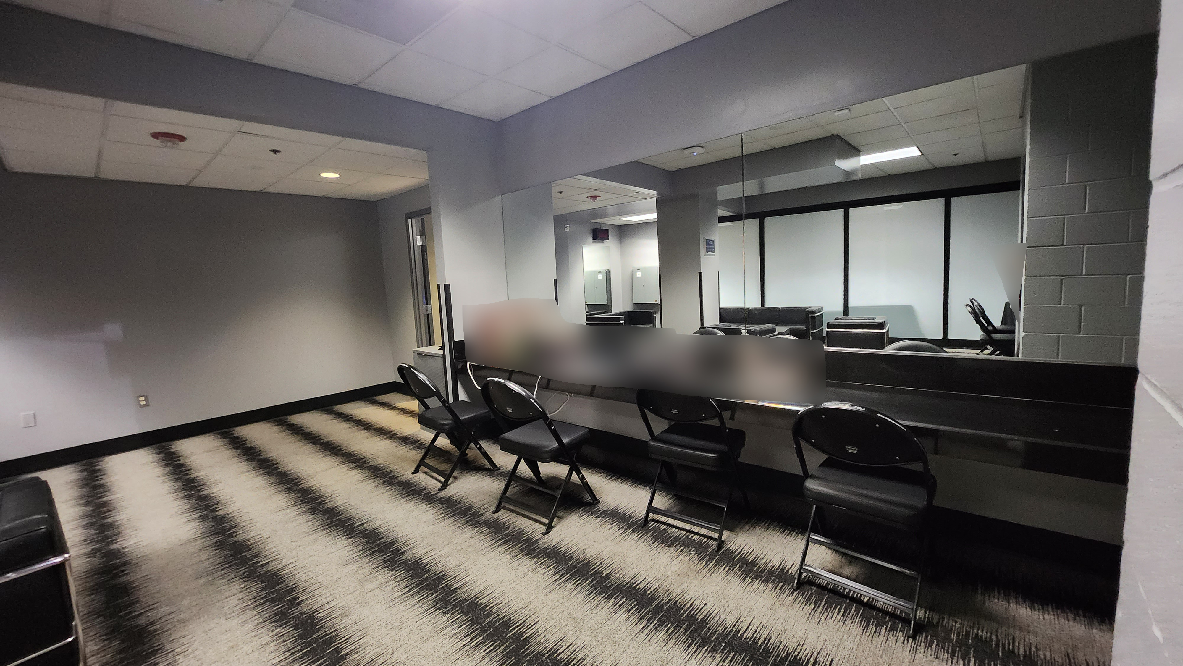 크립토 닷컴 아레나 대기실