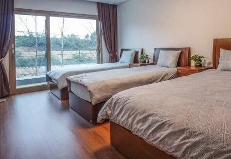 두남재 700 펜션