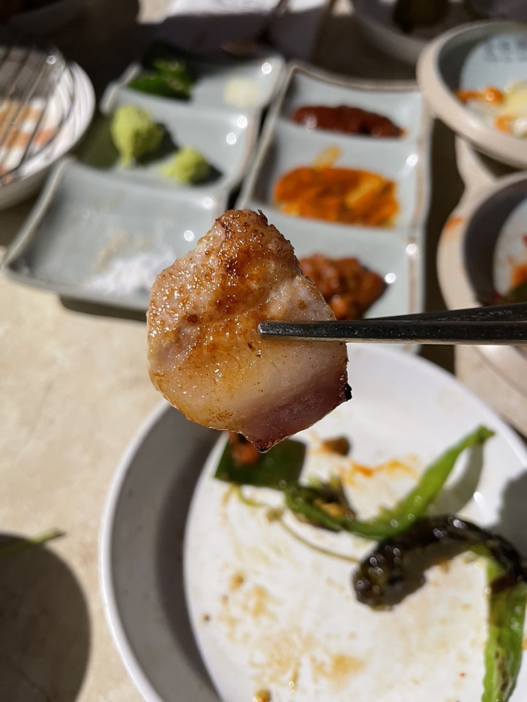 금은돈 고기는 두툼하서 좋아요