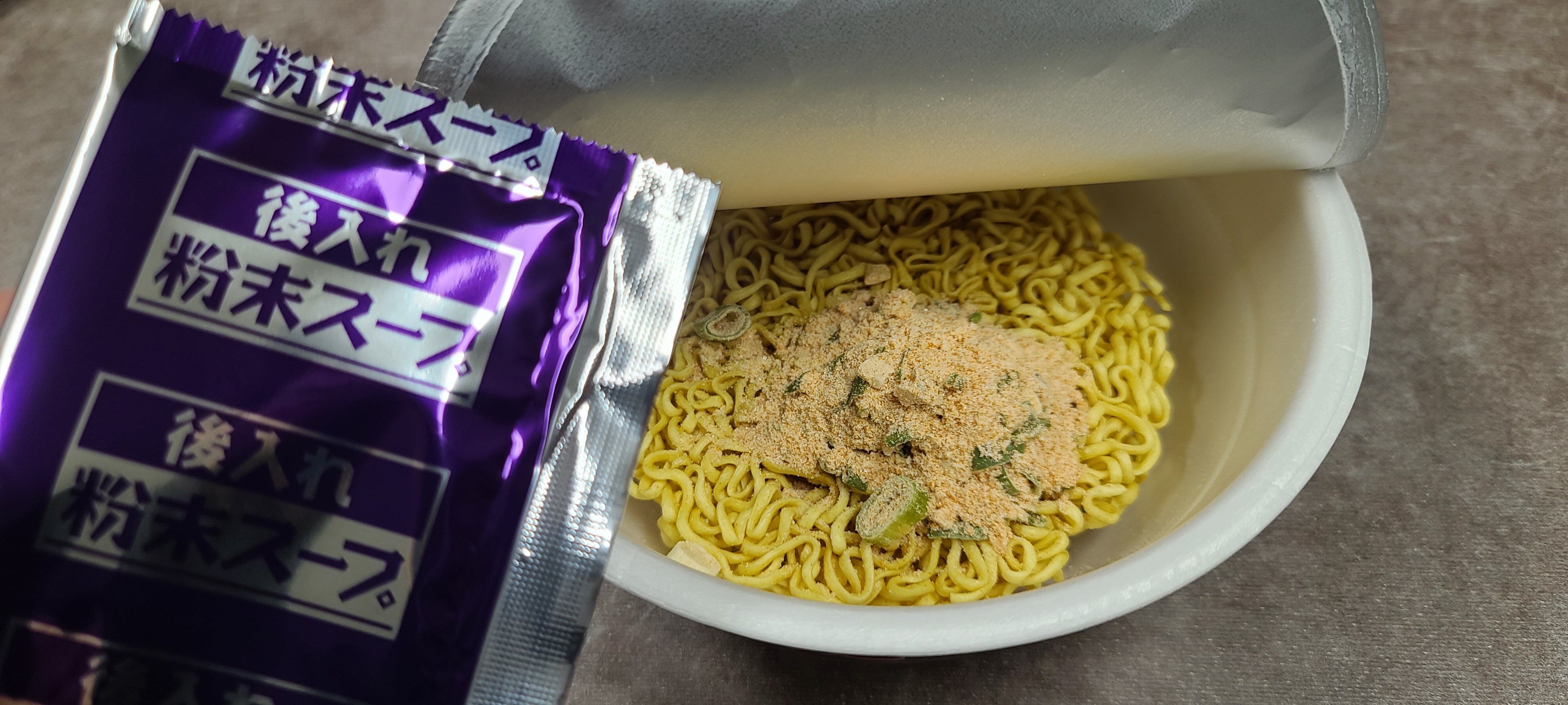 일본라멘 일본컵라면 이노쇼 카라카라우오 컵라면 매운라멘 내용물 스프종류 후첨스프