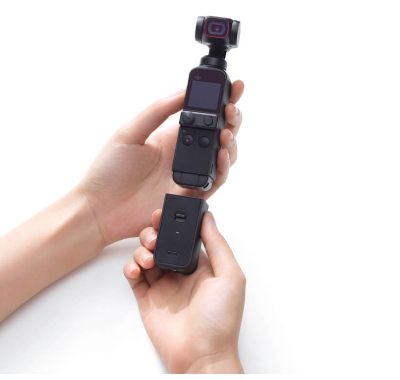 오즈모포켓2 멀티핸들 끼우는 장면