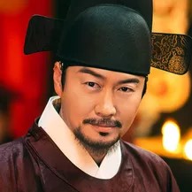 드라마 폭군의 셰프에서 임송재 역의 오의식배우 입니다.