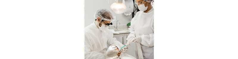 치과의사-간호사