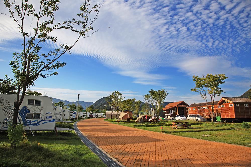 캠핑의 성지, 자라섬캠핑장 소개